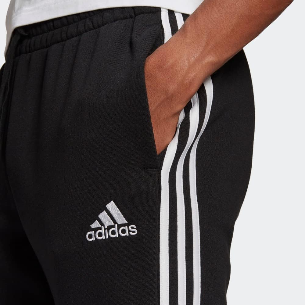 Men's Essentials Fleece Tapered Cuff 3-Stripes Pants